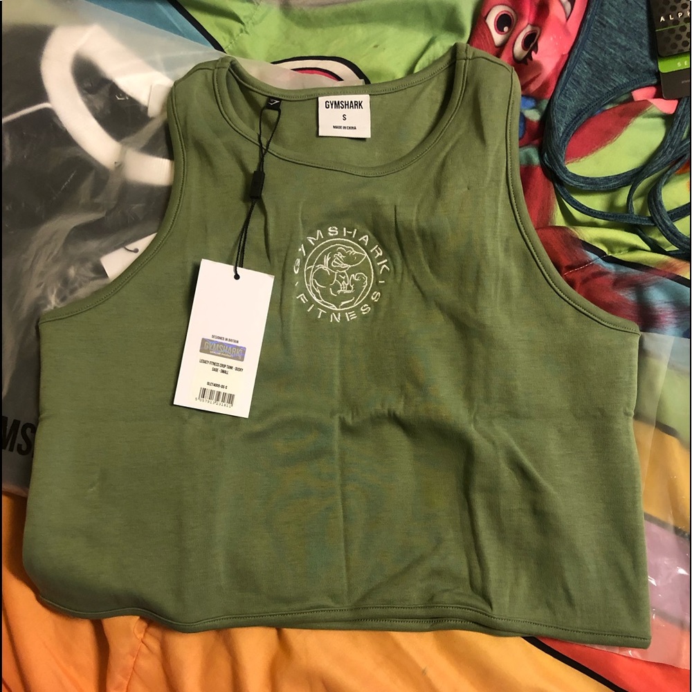 Gymshark legacy crop in sage small